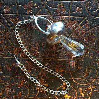 Kira Raa Pendulum